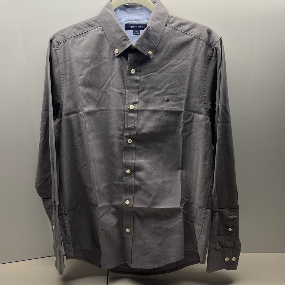 Tommy Hilfiger Men’s Grey 💯 Cotton Button Up Shirt Size S